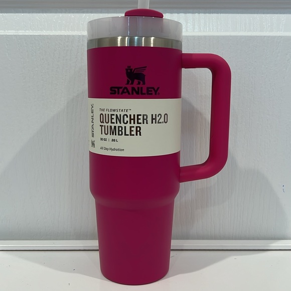 Stanley 30 oz Stainless Steel H2.0 FlowState Quencher Tumbler Fuchsia Pink - Picture 4 of 15